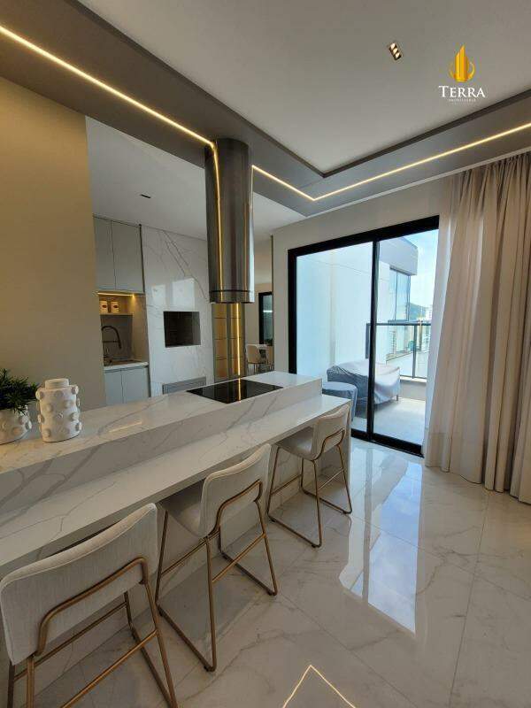  Florence Garden Residence Apartamento com 4 quartos, Centro: 