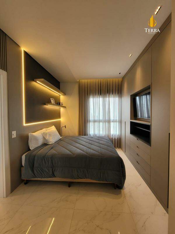  Florence Garden Residence Apartamento com 4 quartos, Centro: 