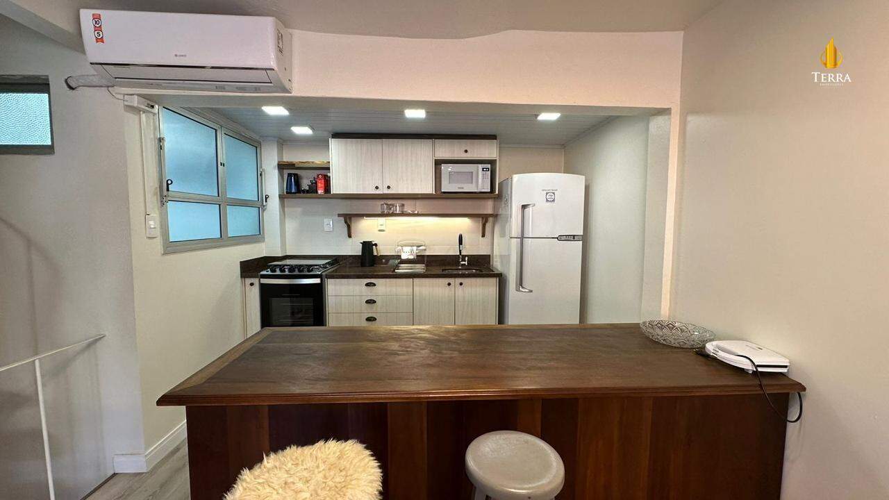 Residencial Village Cabeçudas Apartamento com 2 quartos, Cabeçudas: 