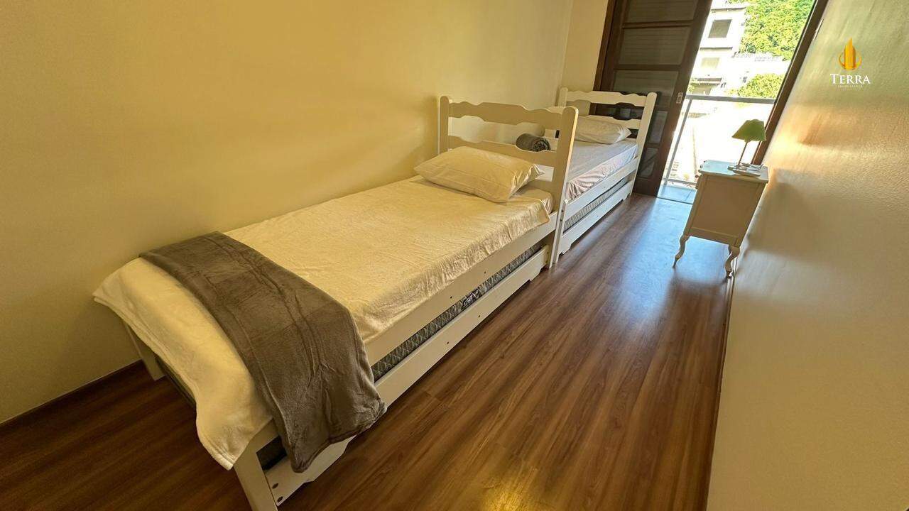 Residencial Village Cabeçudas Apartamento com 2 quartos, Cabeçudas: 