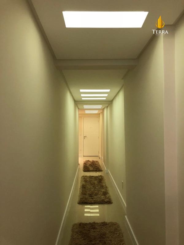 Edifício Albany Apartamento com 3 quartos, Centro: 