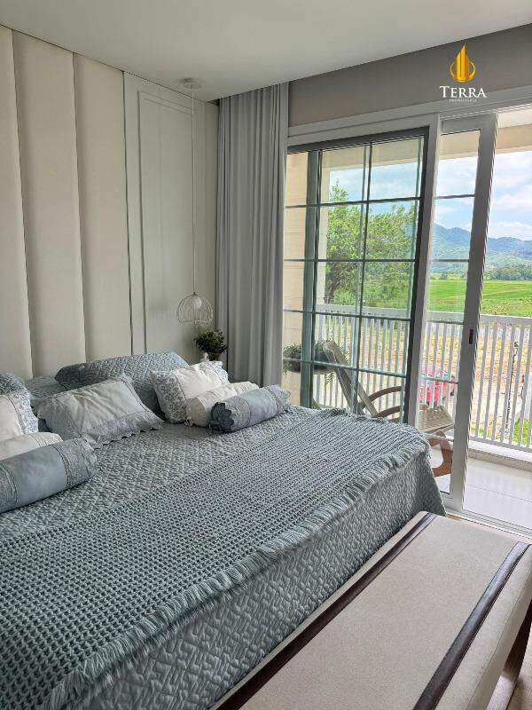 Condomínio Riverside Casa em Condomínio com 4 quartos, Rio do Meio: 