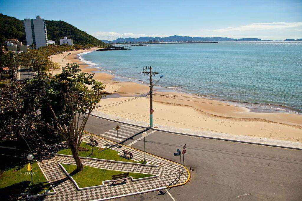 Atmos Beach Apartamento com 4 quartos, Cabeçudas: