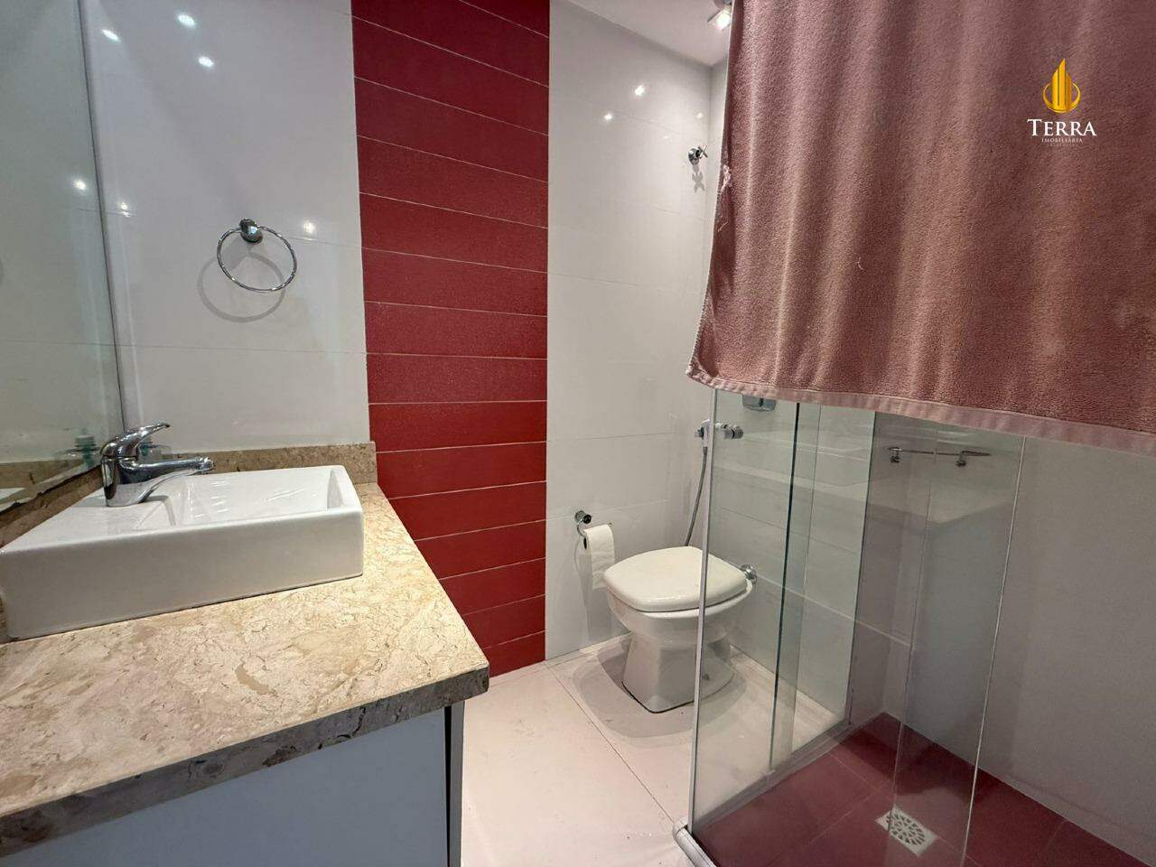  Edifício Constante Apartamento com 4 quartos, Centro: 