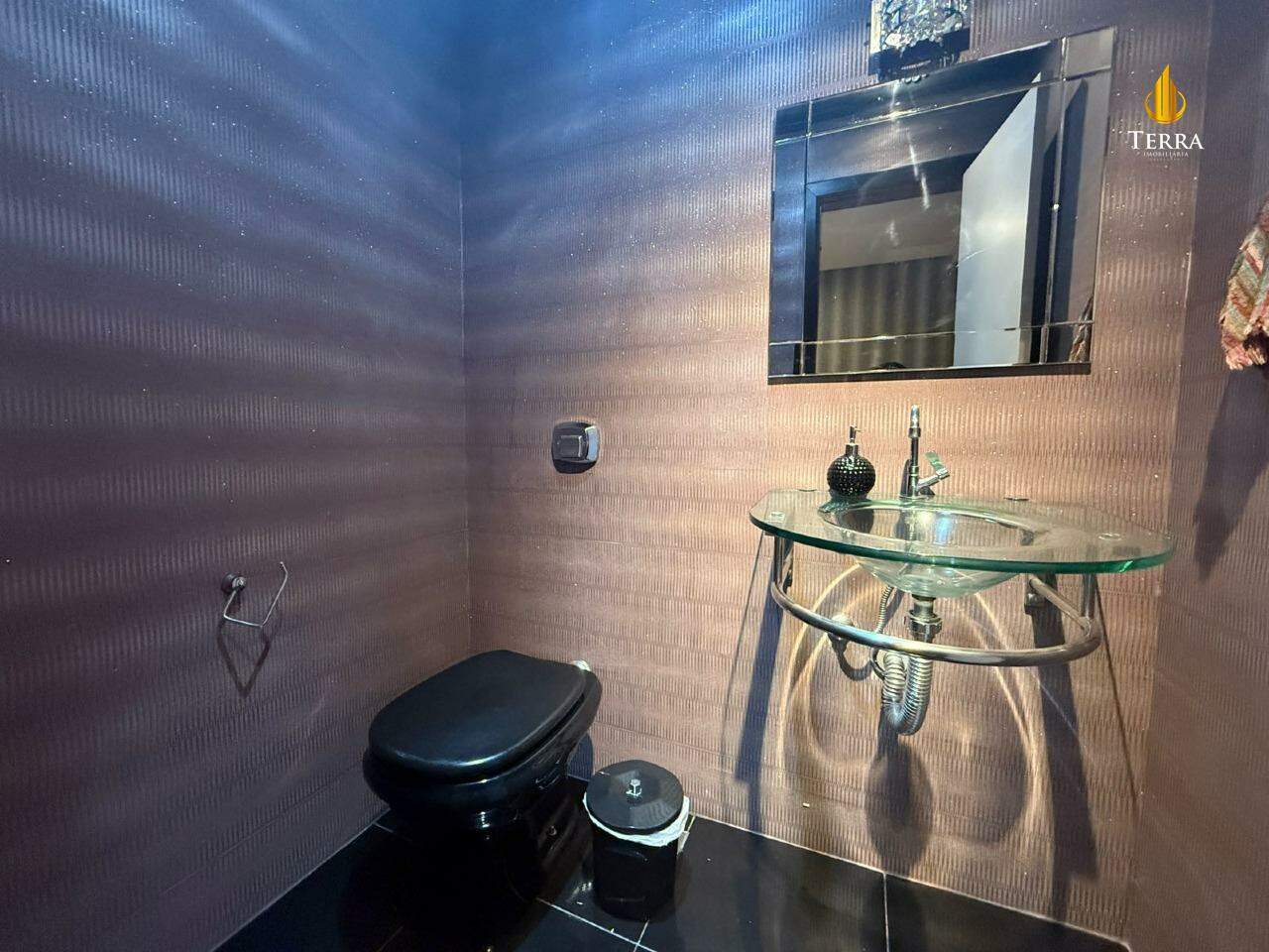  Edifício Constante Apartamento com 4 quartos, Centro: 