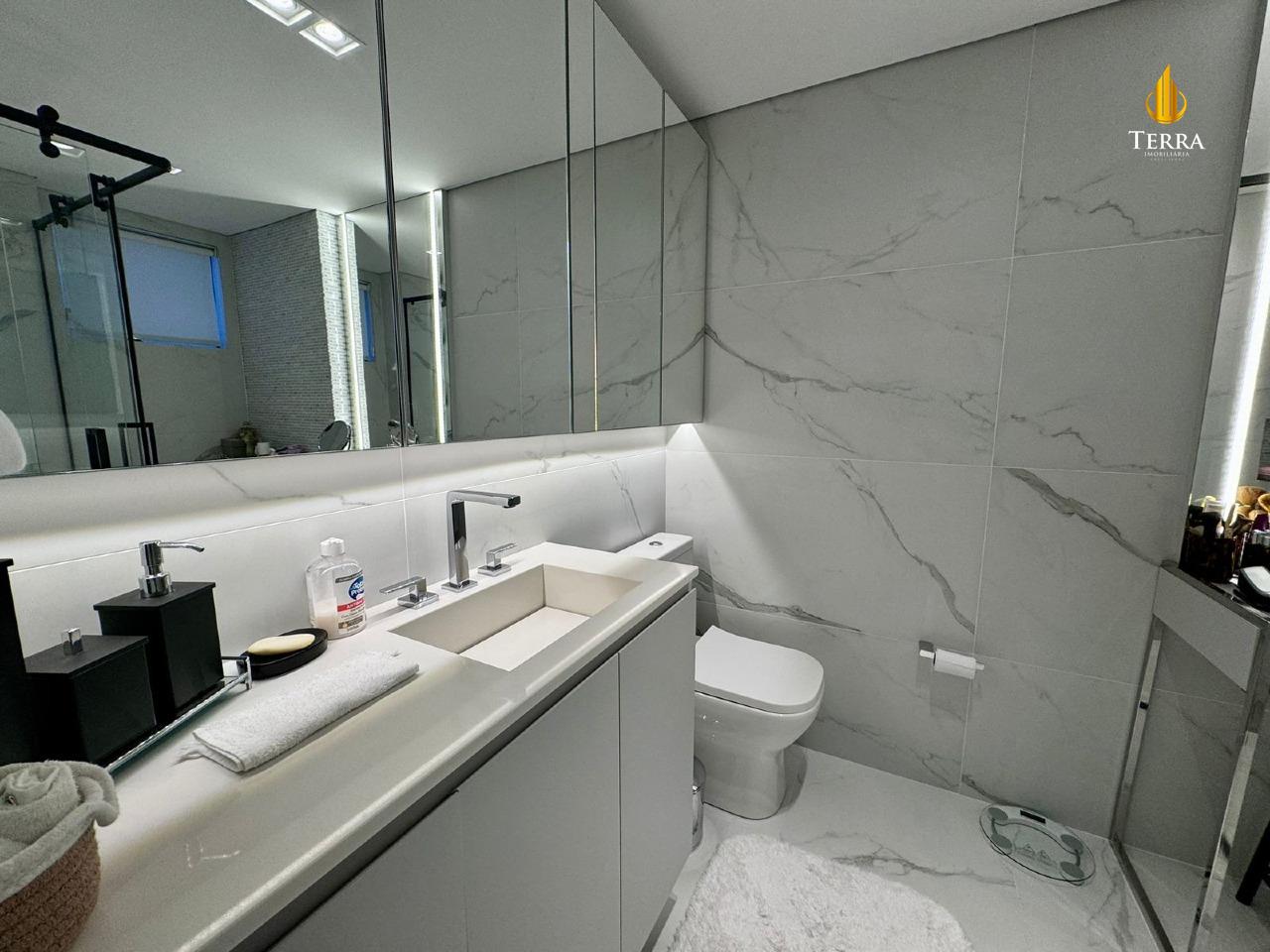 Ilha Sul Residencial Apartamento com 3 quartos, Centro: 