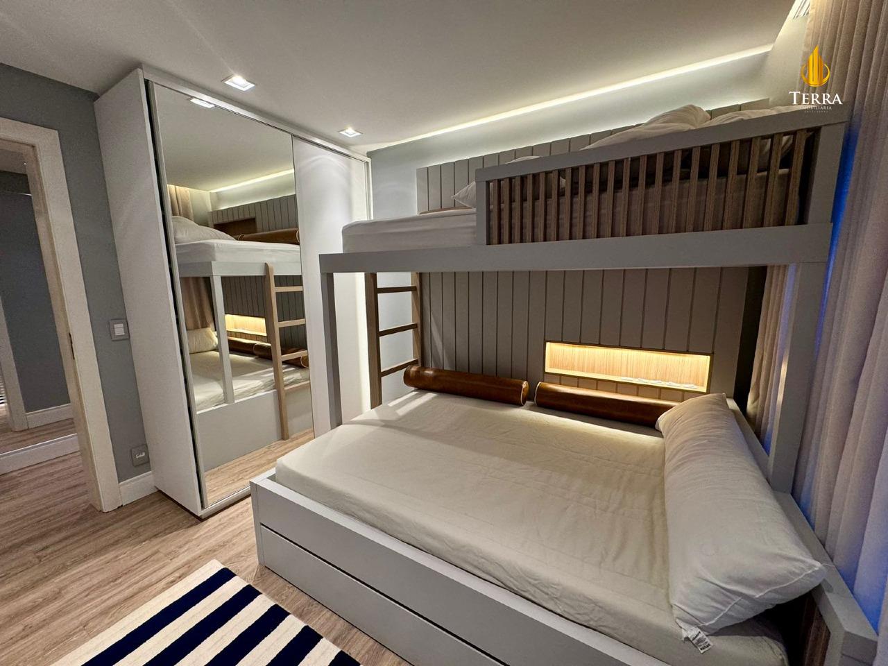 Ilha Sul Residencial Apartamento com 3 quartos, Centro: 