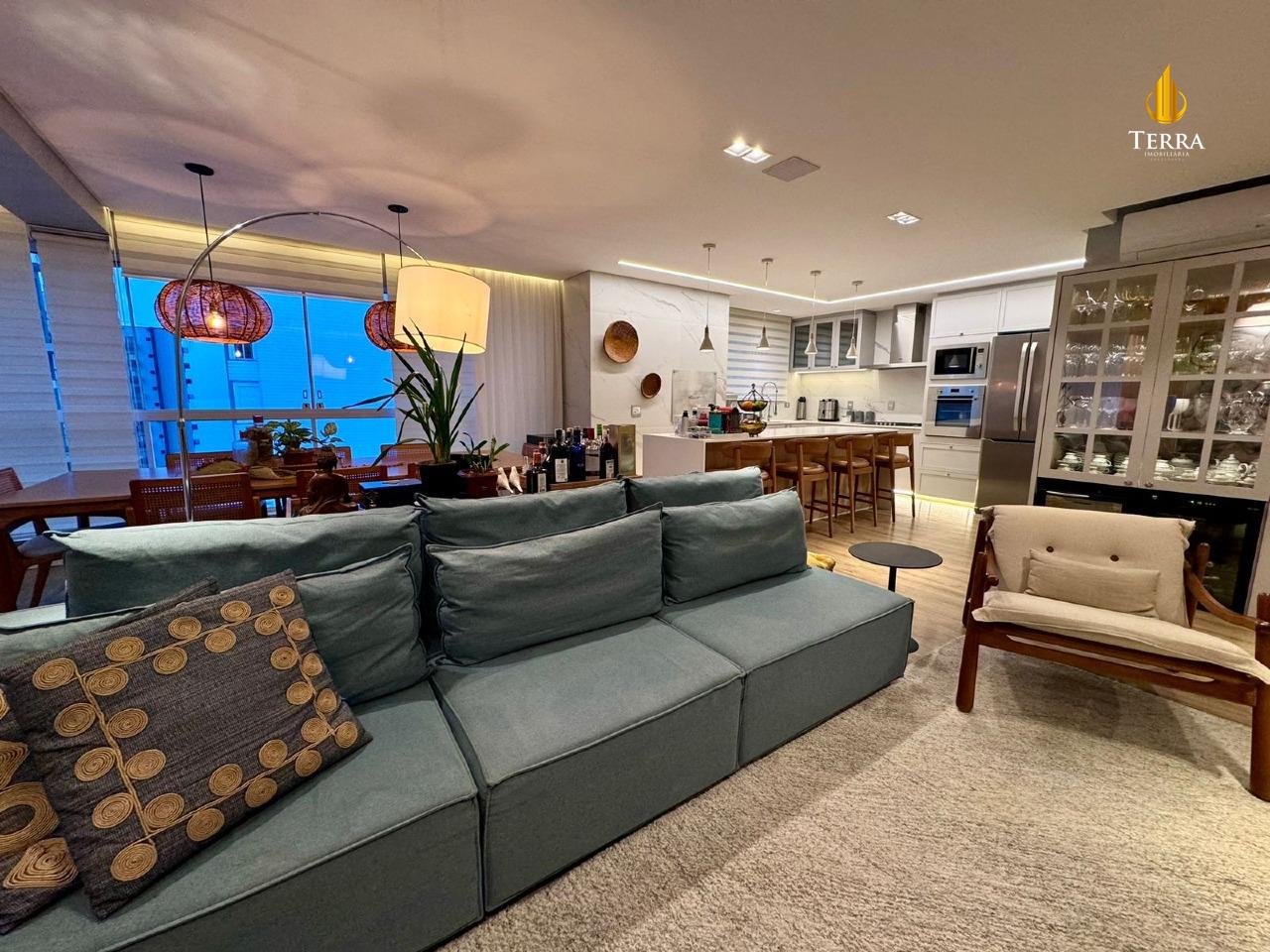 Ilha Sul Residencial Apartamento com 3 quartos, Centro: 