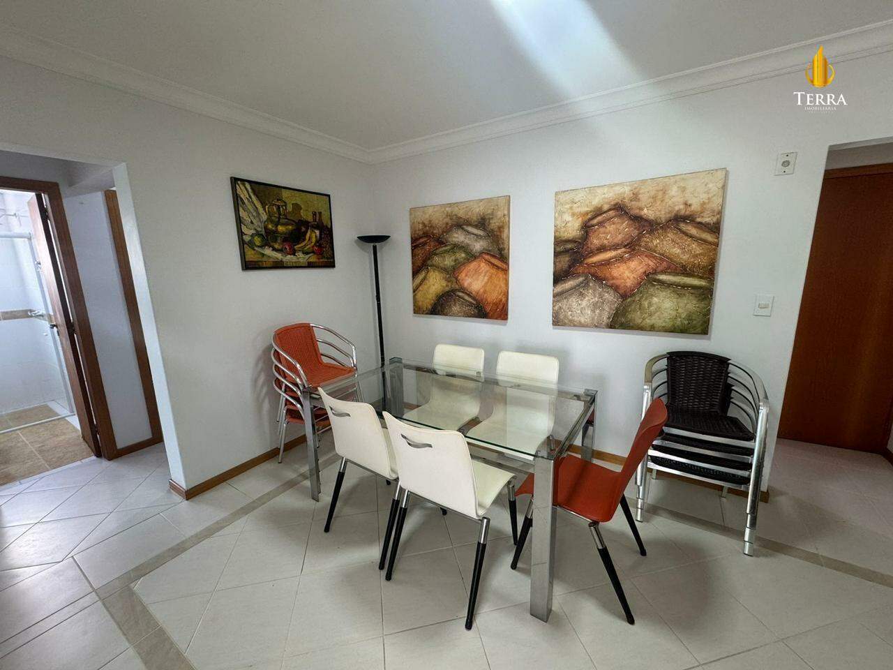 Apartamento com 3 quartos, Centro: 