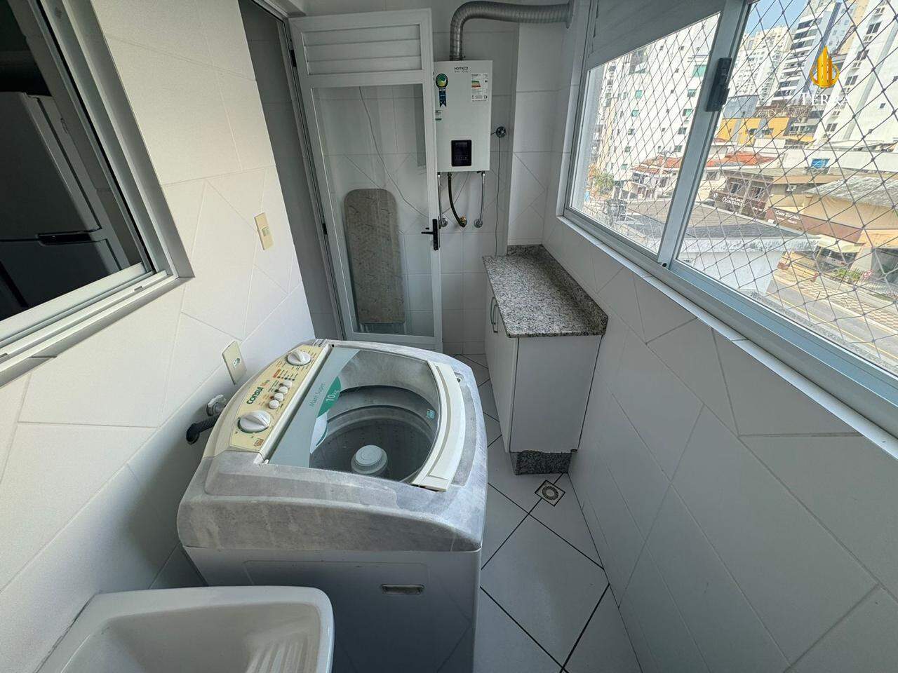 Apartamento com 3 quartos, Centro: 