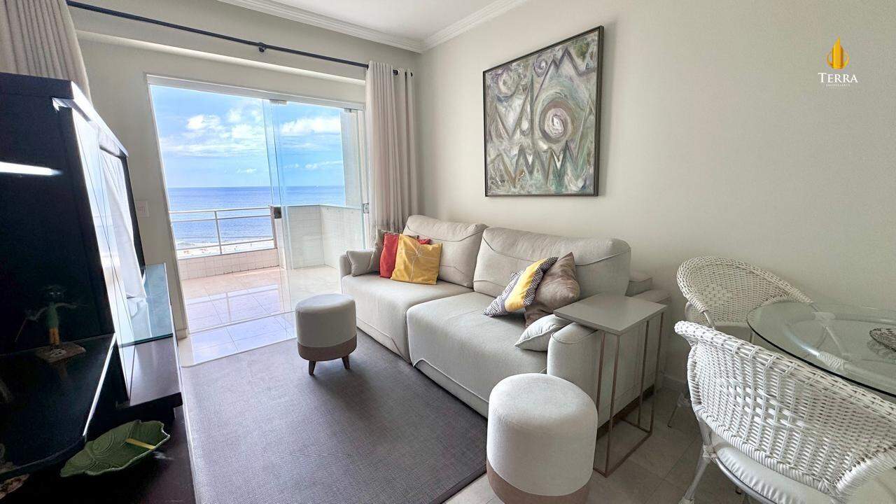 Edifício Saint Tropez Apartamento com 3 quartos, Centro: 