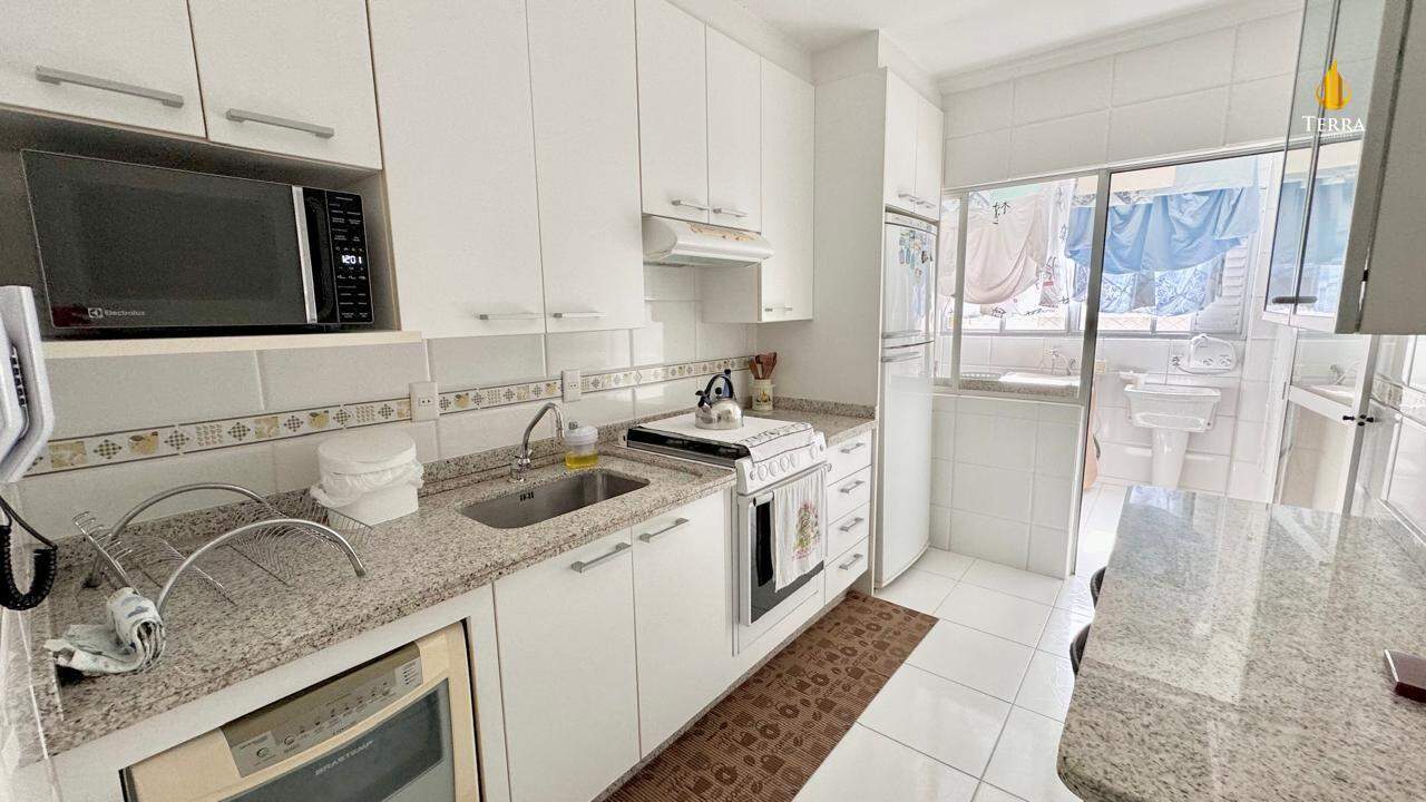 Edifício Saint Tropez Apartamento com 3 quartos, Centro: 