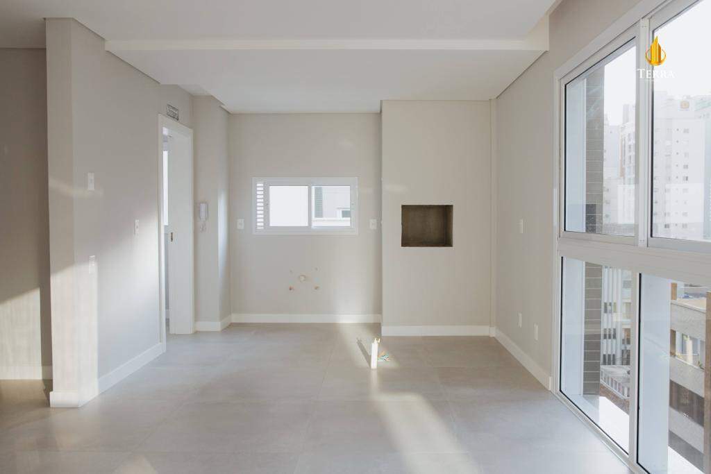 Residencial Catharina Apartamento com 3 quartos, Centro: