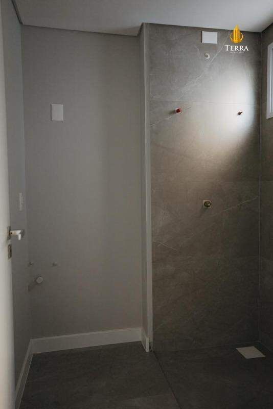 Residencial Catharina Apartamento com 3 quartos, Centro: 
