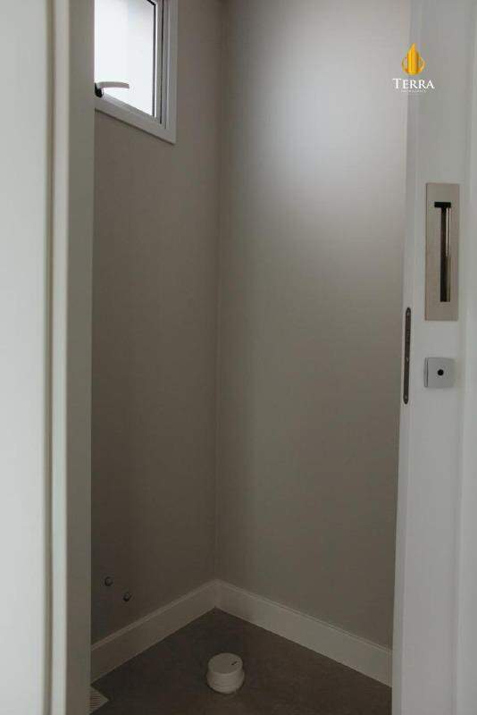 Residencial Catharina Apartamento com 3 quartos, Centro: 