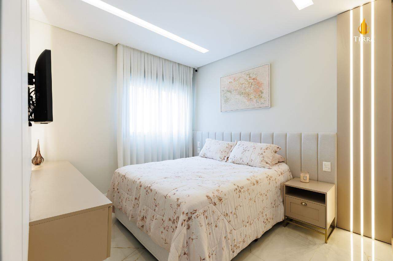 Brava Palace Residence Apartamento com 4 quartos, Praia Brava: 