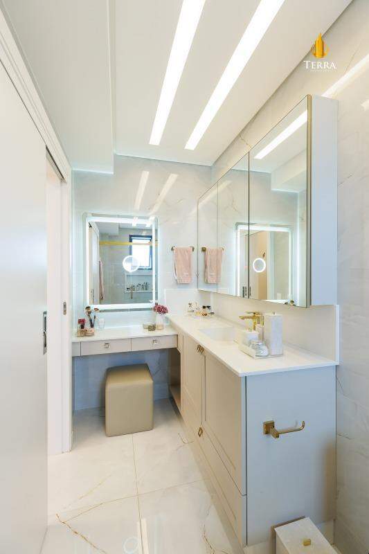 Brava Palace Residence Apartamento com 4 quartos, Praia Brava: 