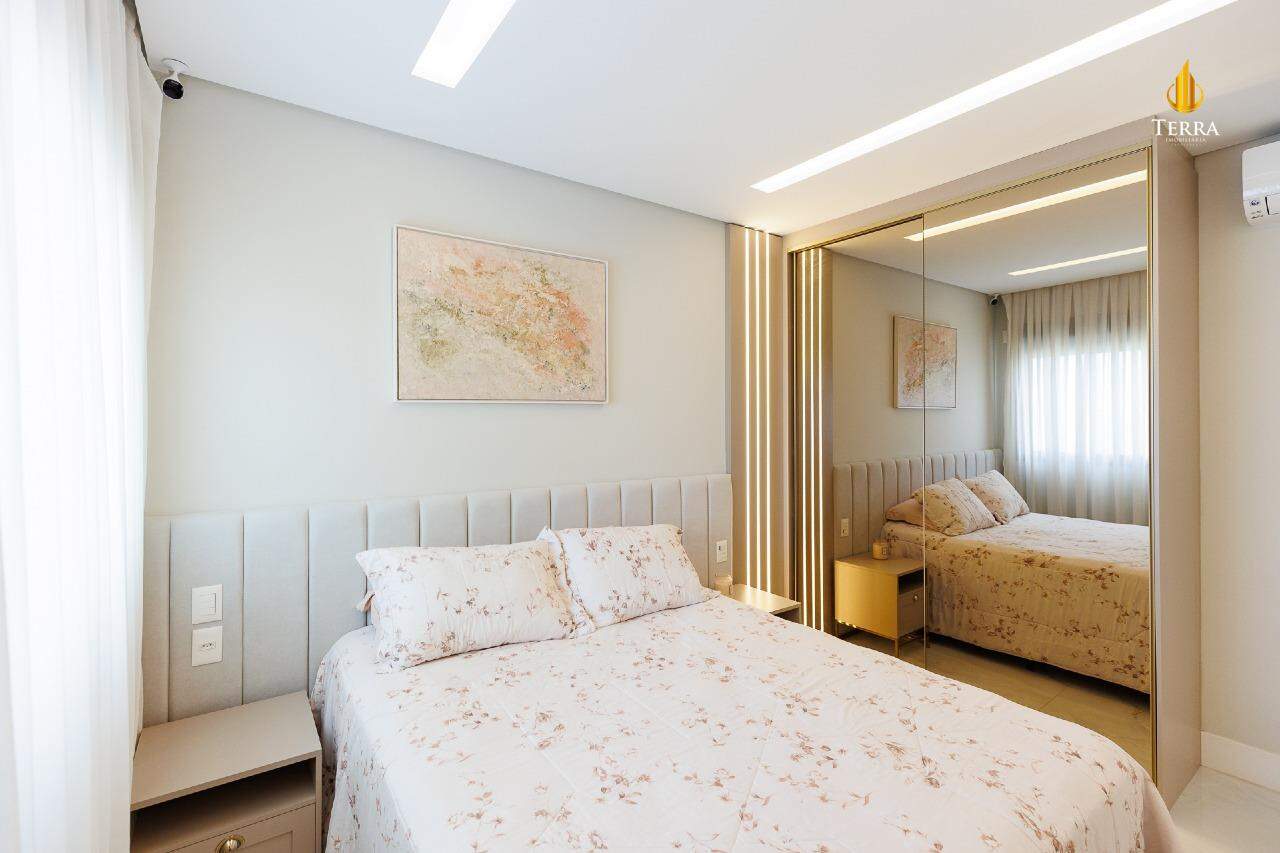 Brava Palace Residence Apartamento com 4 quartos, Praia Brava: 