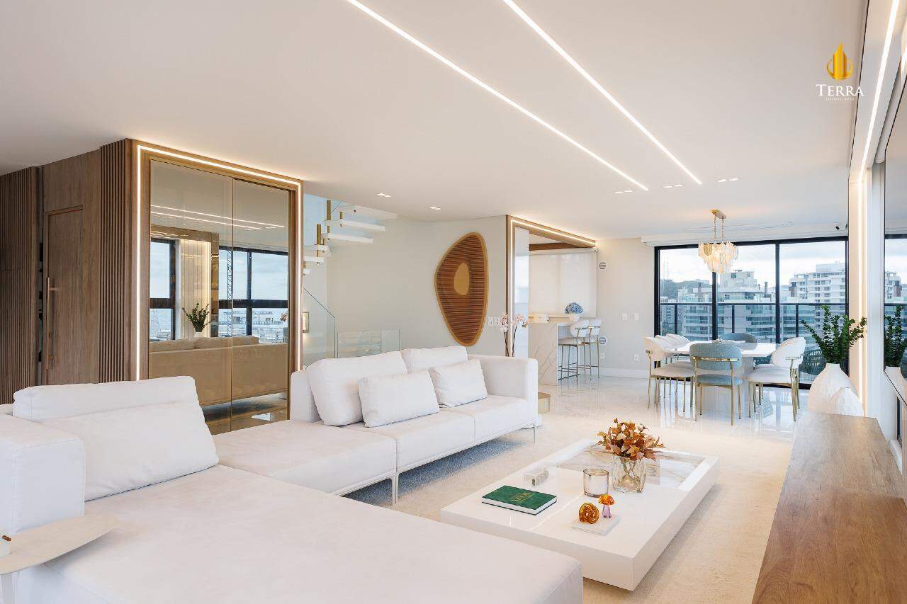 Brava Palace Residence Apartamento com 4 quartos, Praia Brava: 