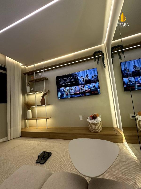 Edifício Guanabara Apartamento com 2 quartos, Centro: 