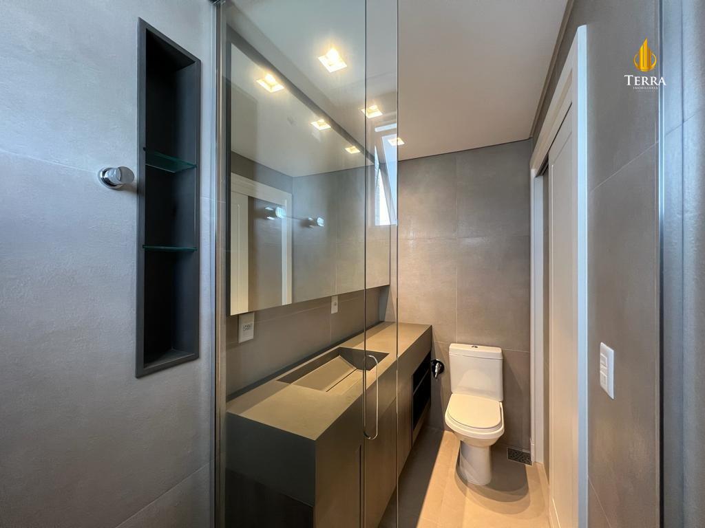 Privilege Residence Apartamento com 3 quartos, Centro: 