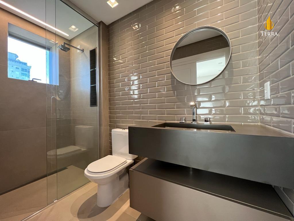 Privilege Residence Apartamento com 3 quartos, Centro: 