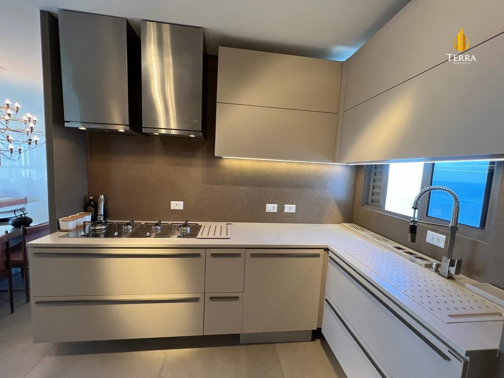 Privilege Residence Apartamento com 3 quartos, Centro: 