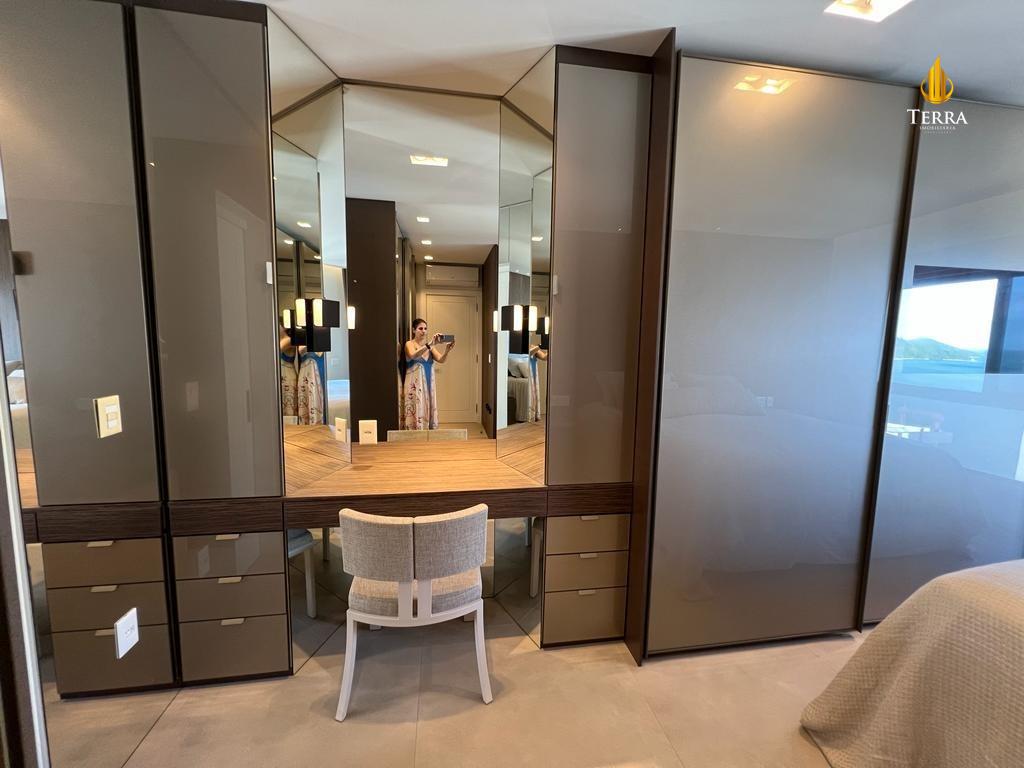 Privilege Residence Apartamento com 3 quartos, Centro: 