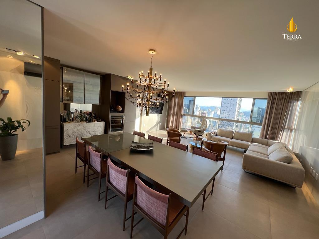 Privilege Residence Apartamento com 3 quartos, Centro: 