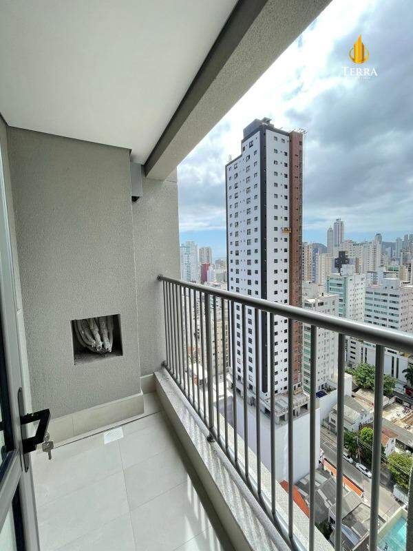 Edifício Home Square Residence Apartamento com 3 quartos, Centro: 