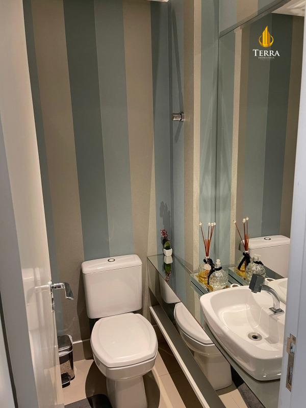  Edifício Portland Apartamento com 3 quartos, Centro: 