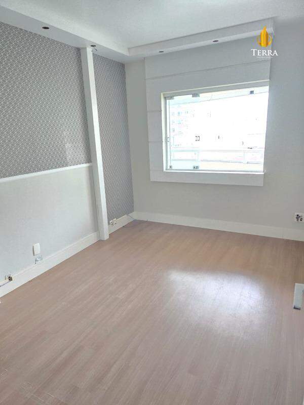 Edifício Valle Encantado Apartamento com 3 quartos, Centro: 
