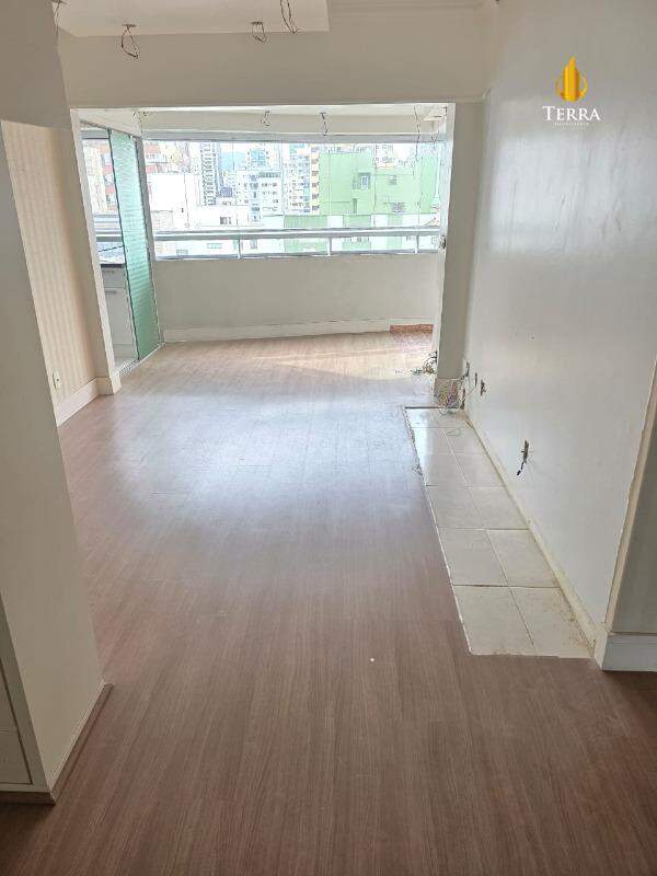 Edifício Valle Encantado Apartamento com 3 quartos, Centro: 