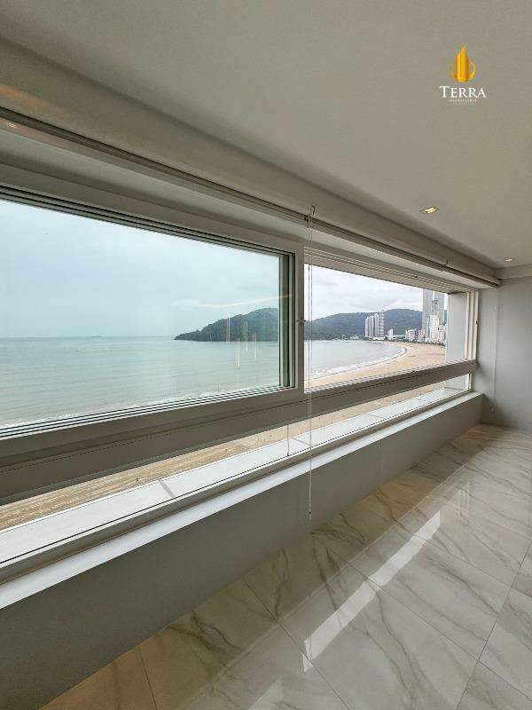  Edifício Theiss Heim Residence Apartamento com 4 quartos, Centro: 
