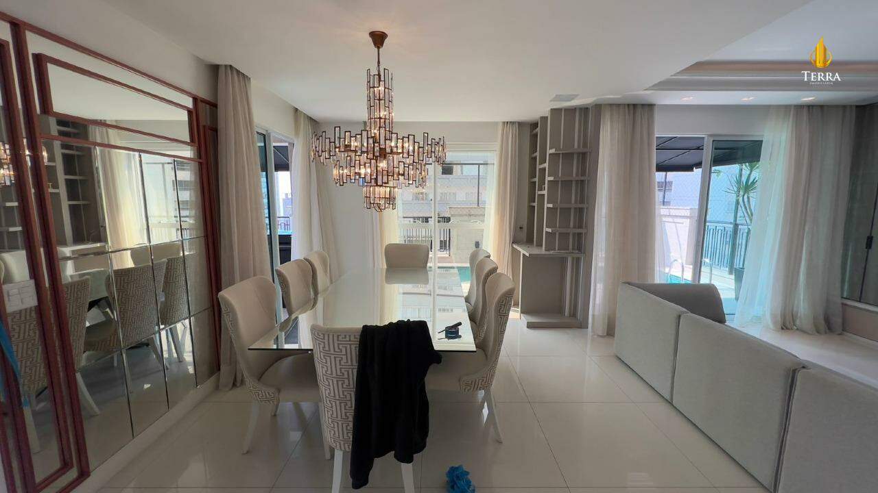  Parigi Residenza Apartamento com 4 quartos, Centro: 