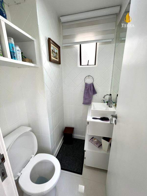Condomínio Edifício Solar do Atlântico Sul Apartamento com 3 quartos, Centro: 