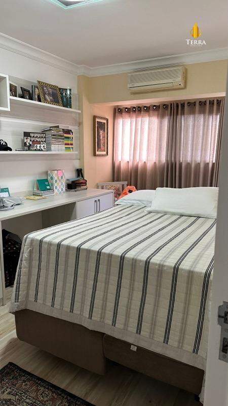 Condomínio Edifício Solar do Atlântico Sul Apartamento com 3 quartos, Centro: 