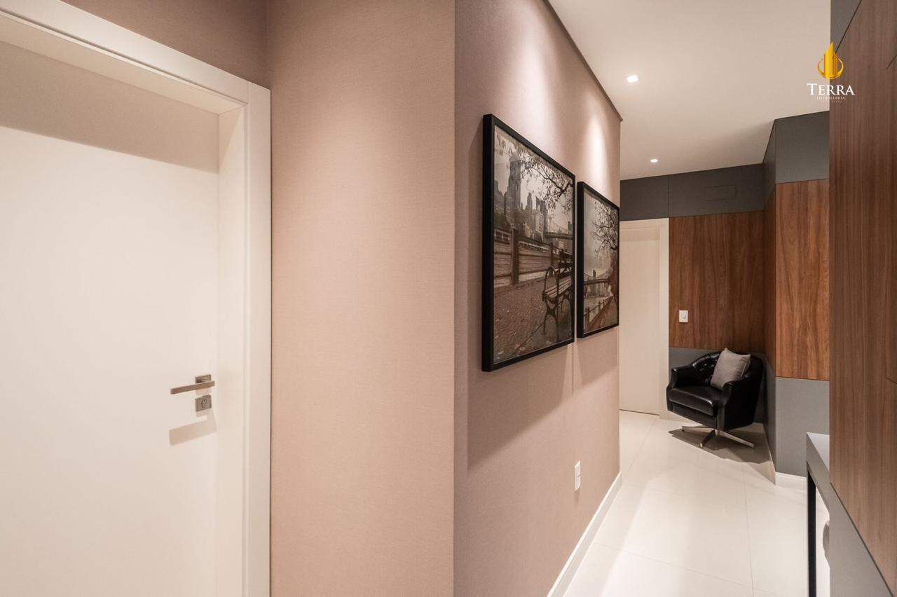Solares da Brava Apartamento com 3 quartos, Praia Brava: 