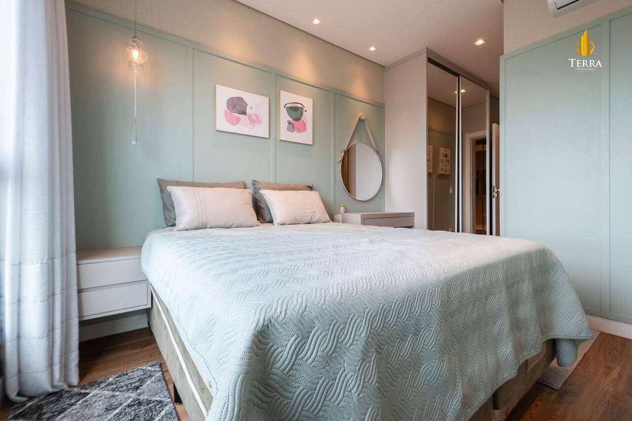 Solares da Brava Apartamento com 3 quartos, Praia Brava: 