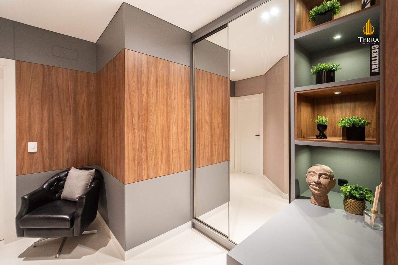 Solares da Brava Apartamento com 3 quartos, Praia Brava: 