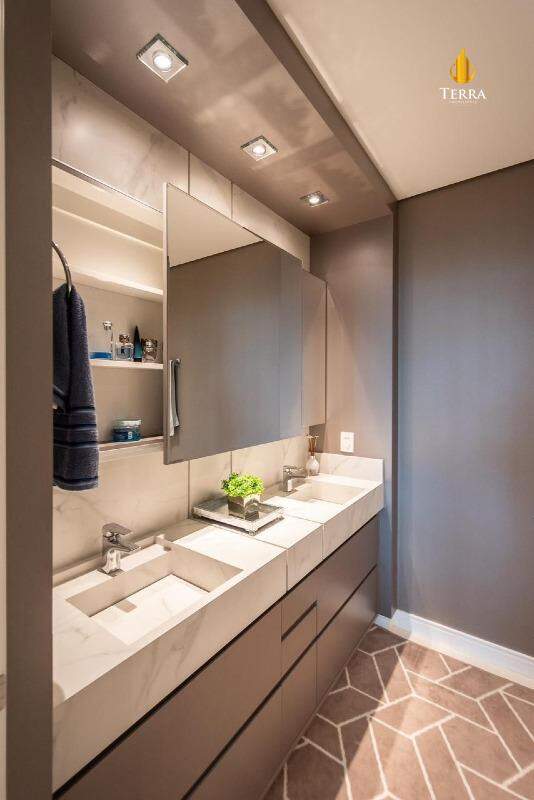 Solares da Brava Apartamento com 3 quartos, Praia Brava: 