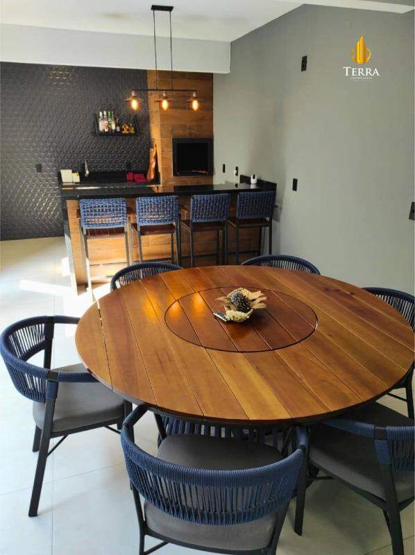  Sobrado com 3 quartos, Santa Regina: 