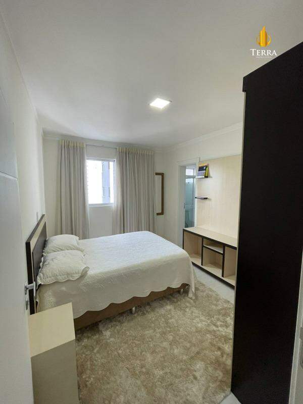 Edifício Blue Ocean Residence Apartamento com 3 quartos, Centro: 
