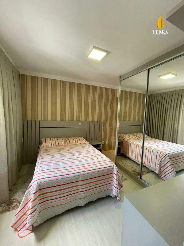 Edifício Blue Ocean Residence Apartamento com 3 quartos, Centro: 