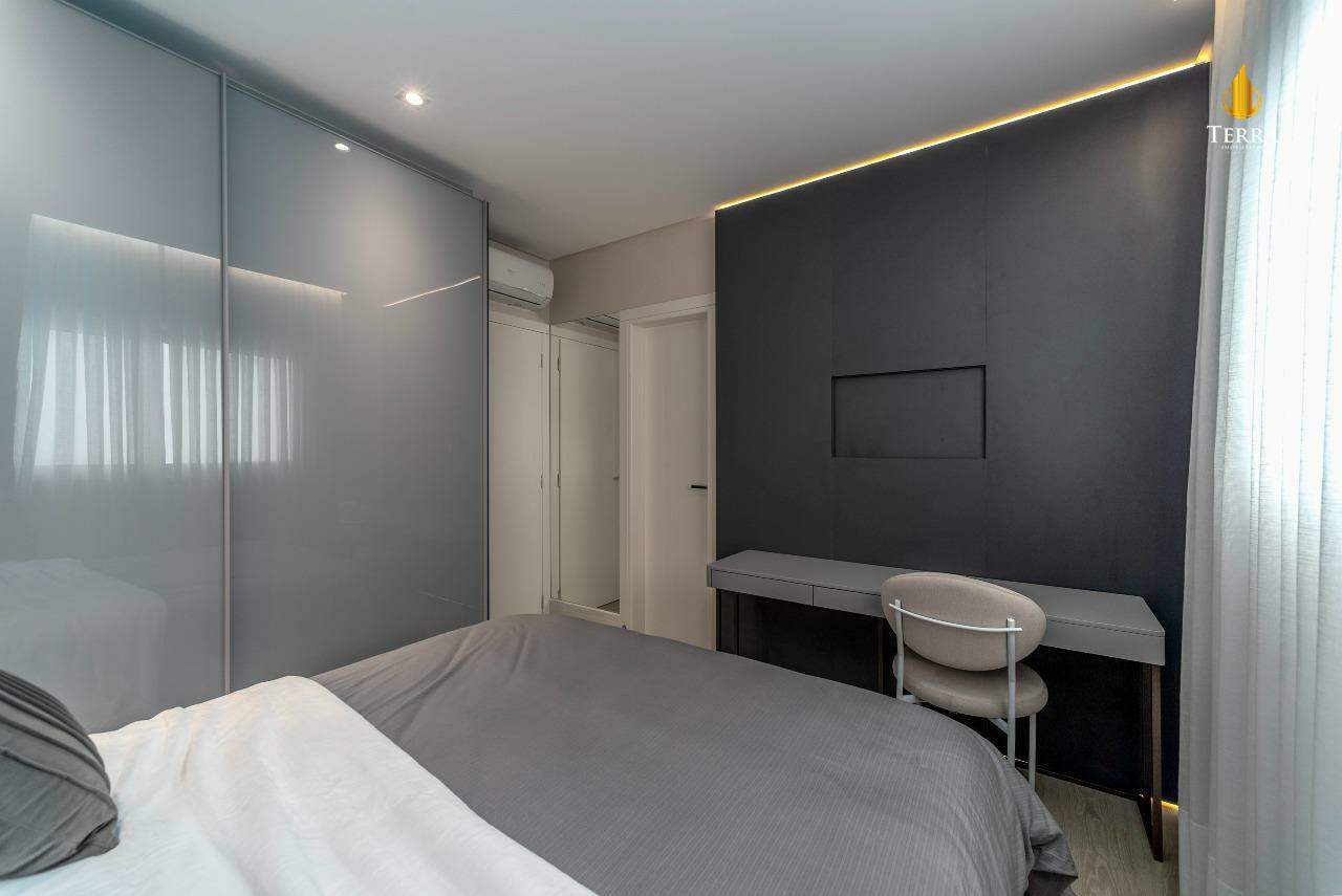 Ibiza Towers Apartamento com 4 quartos, Centro: 