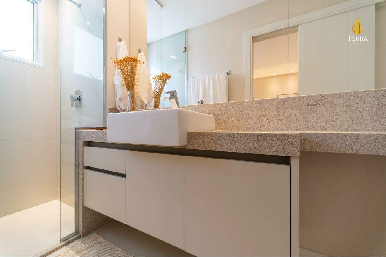 Ibiza Towers Apartamento com 4 quartos, Centro: 