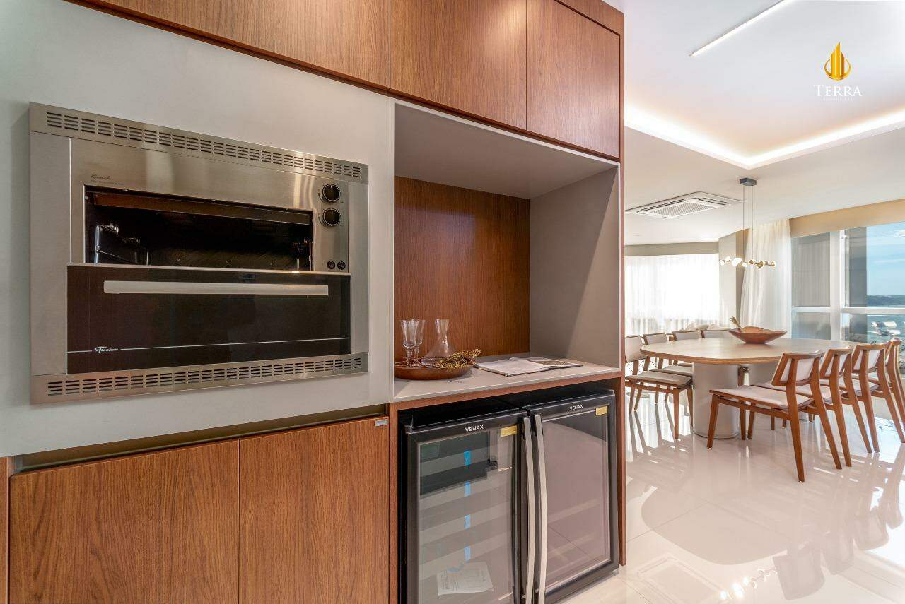 Ibiza Towers Apartamento com 4 quartos, Centro: 