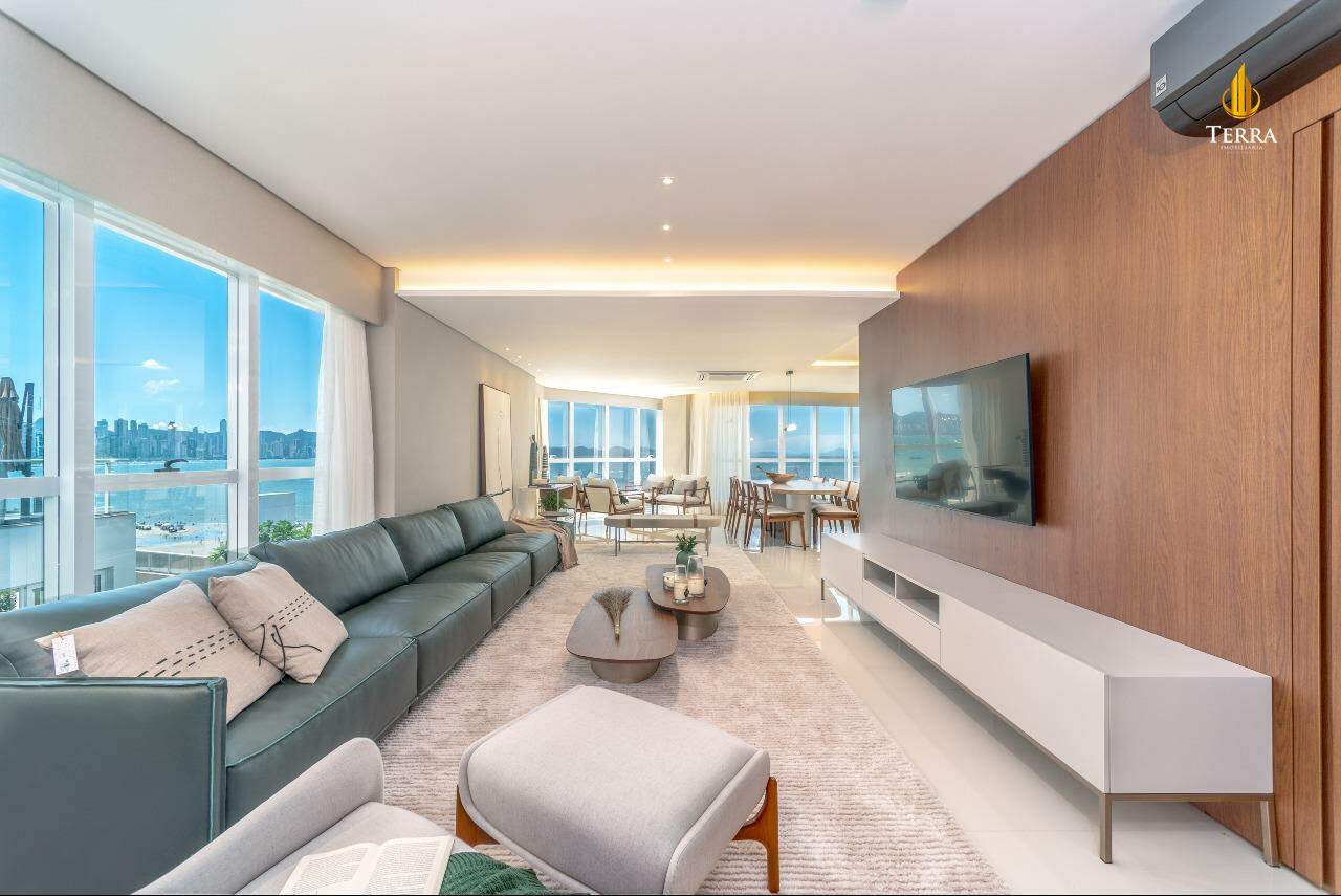 Ibiza Towers Apartamento com 4 quartos, Centro: 