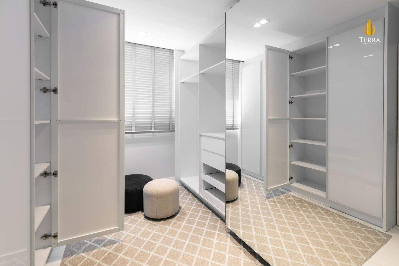 Edifício Ocen Breeze Apartamento com 3 quartos, Centro: 
