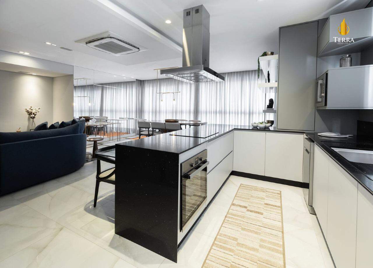 Edifício Ocen Breeze Apartamento com 3 quartos, Centro: 